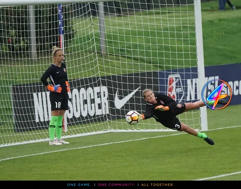 Courtois apunta a salida soñada mientras el United busca más