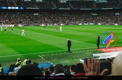 Real Madrid recurre a Ronaldo por pausa en la renovación de Vinicius