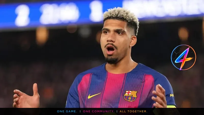 Ronald Araujo muestra su look de la Copa del Mundo en la cena del Barça
