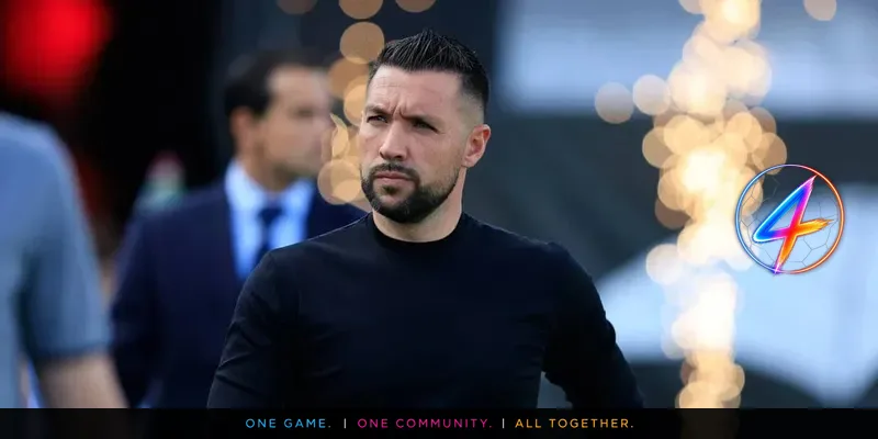 El técnico del Porto, Francesco Farioli, dice que trabajó mejor en el Ajax