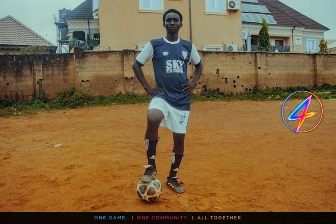 Kofi Amoako Chooses Hamburg Over Leeds United