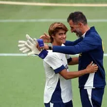 Mora hopes World Cup selection, offers lucky charm to Martínez