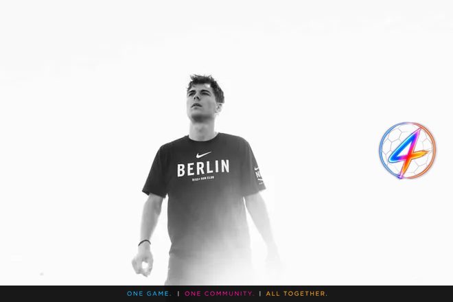 Robert Lewandowski Announces Departure from Barcelona