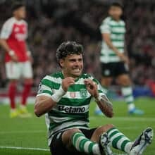 Maxi Araújo Named in League Best XI, Joins Diogo Costa