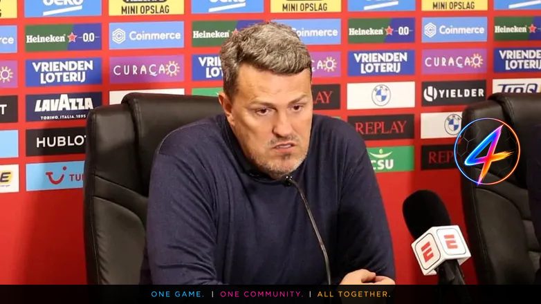 Oscar Garcia dedicates Ajax playoff win to supporters