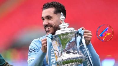 Rayan Cherki lifts FA Cup, snaps selfie with Prince William