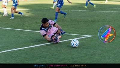 Jonathan David hat‑trick fuels Canada’s 6‑0 win as Mexico qualify