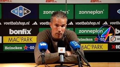 Robin van Persie blikt terug op Feyenoord Rotterdam‑seizoen na laatste wedstrijd
