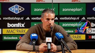Robin van Persie reageert op verzoek van Ramiz Zerrouki om te blijven
