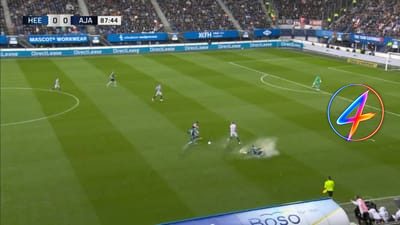 Ajax en Heerenveen delen 0-0 in regenovergoten wedstrijd